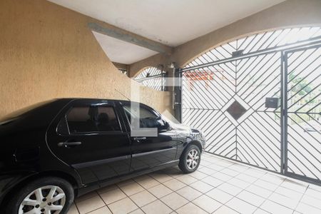 Casa à venda com 212m², 4 quartos e 3 vagas Casa à venda com 212m², 4 quartos e 3 vagasCasa 02 - Garagem
