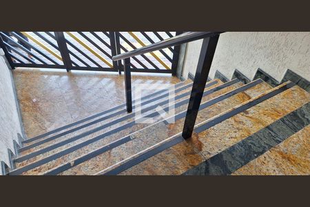 Studio para alugar com 33m², 1 quarto e 1 vagaEscada