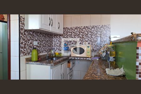 Cozinha de kitnet/studio para alugar com 1 quarto, 33m² em Vila Caiçara, Praia Grande