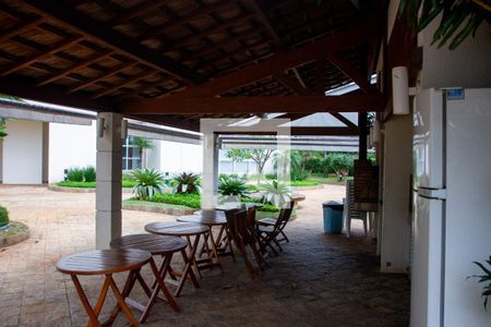 Apartamento à venda com 173m², 3 quartos e 3 vagas Apartamento à venda com 173m², 3 quartos e 3 vagasÁrea comum - Churrasqueira