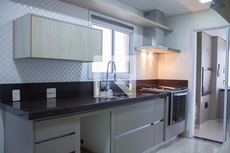 Apartamento à venda com 173m², 3 quartos e 3 vagas Apartamento à venda com 173m², 3 quartos e 3 vagasCozinha