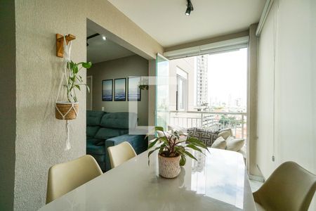 Apartamento à venda com 50m², 2 quartos e 1 vagaVaranda