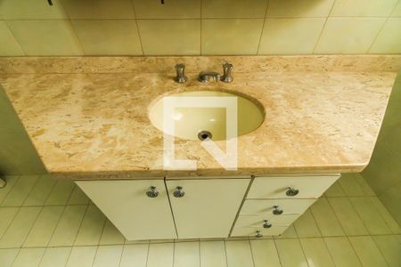 Casa para alugar com 320m², 3 quartos e 4 vagas Casa para alugar com 320m², 3 quartos e 4 vagasBanheiro