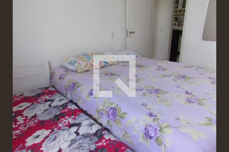 Quarto 1 de apartamento para alugar com 2 quartos, 58m² em Parque Santos Dumont, Taboão da Serra