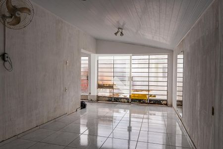 Casa à venda com 350m², 3 quartos e 4 vagasGaragem