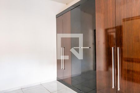 Casa à venda com 350m², 3 quartos e 4 vagasQuarto 2