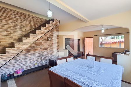 Sala 1 de casa à venda com 3 quartos, 300m² em Chora Menino, São Paulo