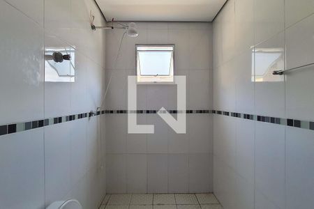 Casa à venda com 300m², 3 quartos e 1 vagaBanheiro 2