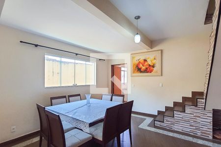 Sala 1 de casa à venda com 3 quartos, 300m² em Chora Menino, São Paulo