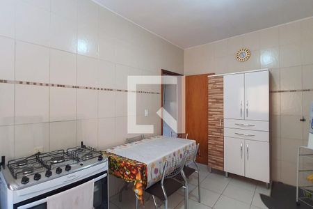 Casa à venda com 300m², 3 quartos e 1 vagaCozinha