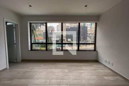 Sala de apartamento para alugar com 1 quarto, 51m² em Santo Agostinho, Belo Horizonte