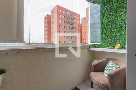 Sacada de apartamento para alugar com 3 quartos, 72m² em Piratininga, Osasco