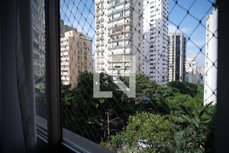 Sala vista de apartamento à venda com 2 quartos, 100m² em Jardim Paulista, São Paulo