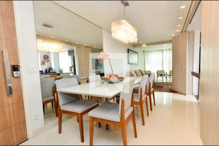 Sala de jantar de apartamento para alugar com 4 quartos, 259m² em Sagrada Família, Belo Horizonte