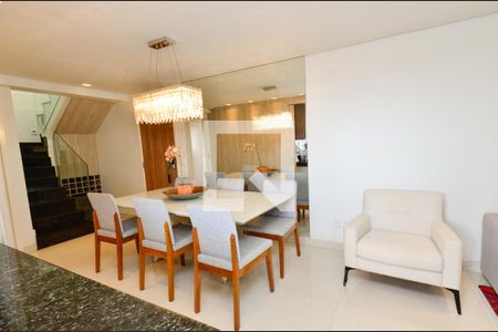 Sala de jantar de apartamento para alugar com 4 quartos, 259m² em Sagrada Família, Belo Horizonte