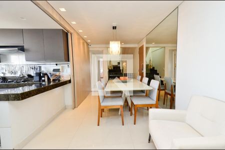 Sala de jantar de apartamento para alugar com 4 quartos, 259m² em Sagrada Família, Belo Horizonte