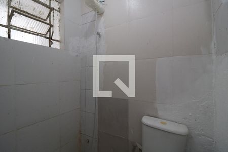 Banheiro de casa para alugar com 1 quarto, 60m² em Vila Apiaí, Santo André