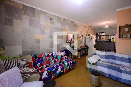 Sala  de casa à venda com 2 quartos, 170m² em Vila Gumercindo, São Paulo
