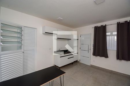 Studio Sala de kitnet/studio para alugar com 1 quarto, 20m² em Vila Dayse, São Bernardo do Campo