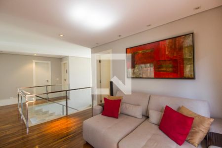 Casa de condomínio à venda com 550m², 5 quartos e 4 vagasSala de TV