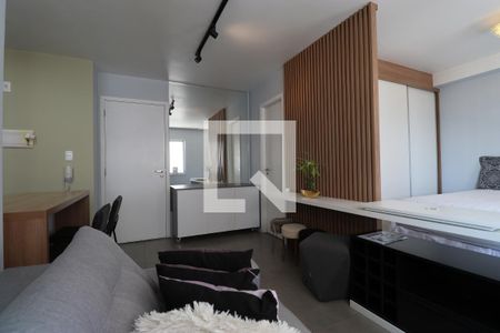 Sala de kitnet/studio para alugar com 1 quarto, 34m² em Água Branca, São Paulo