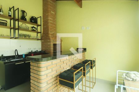 Casa de condomínio para alugar com 120m², 2 quartos e 1 vagaÁrea gourmet