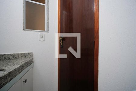 Lavabo de casa à venda com 3 quartos, 138m² em Cidade Líder, São Paulo