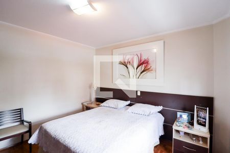 Casa à venda com 203m², 3 quartos e 4 vagasSuite