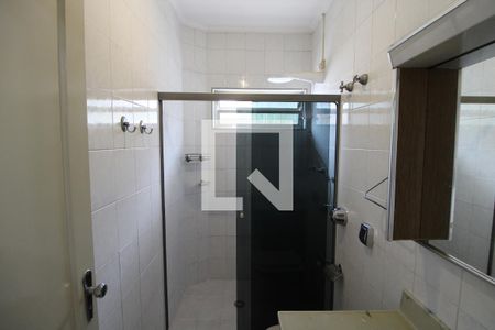 Casa à venda com 210m², 5 quartos e 2 vagasBanheiro 3