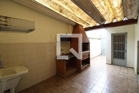 Casa à venda com 210m², 5 quartos e 2 vagasÁrea de Serviço