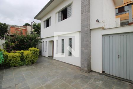 Casa à venda com 210m², 5 quartos e 2 vagasÁrea Comum