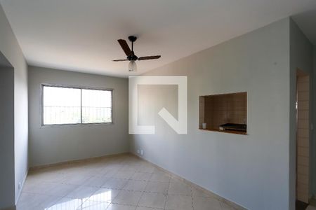 Sala de apartamento à venda com 2 quartos, 63m² em Chácara Agrindus, Taboão da Serra