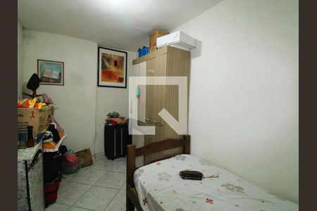 Quarto 2 de casa para alugar com 2 quartos, 68m² em Vila Medeiros, São Paulo