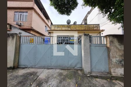 Casa à venda com 300m², 4 quartos e 2 vagasFachada casa 