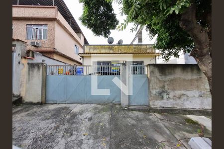 Casa à venda com 300m², 4 quartos e 2 vagasFachada casa