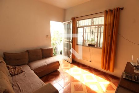 Casa à venda com 300m², 4 quartos e 2 vagasSala 2