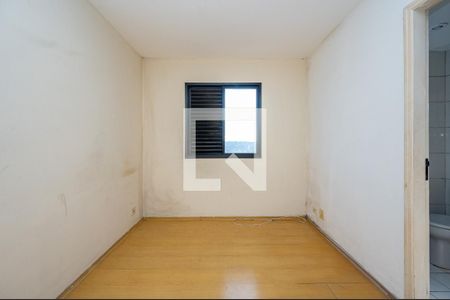 Suíte de apartamento para alugar com 3 quartos, 64m² em Vila Fachini, São Paulo
