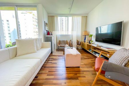 Sala de apartamento à venda com 2 quartos, 120m² em Jardins, São Paulo