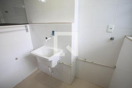 Apartamento para alugar com 86m², 2 quartos e 1 vagaÁrea de Serviço