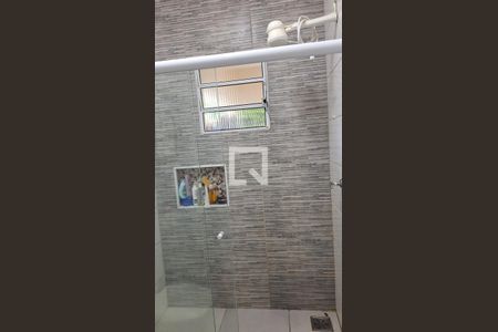 Casa à venda com 146m², 2 quartos e 3 vagasBanheiro box