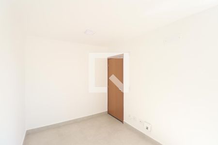 Sala de apartamento para alugar com 2 quartos, 40m² em Vila Lage, São Gonçalo