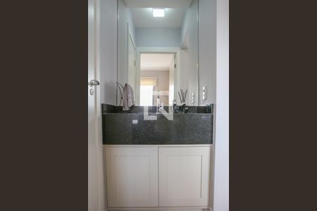 Banheiro de apartamento para alugar com 1 quarto, 30m² em Várzea da Barra Funda, São Paulo