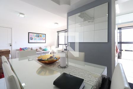 Sala de apartamento à venda com 3 quartos, 102m² em Vila Gilda, Santo André