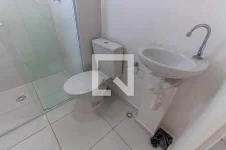 Banheiro de apartamento para alugar com 1 quarto, 38m² em Vila Bela, São Paulo