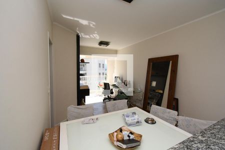 Sala de apartamento à venda com 3 quartos, 72m² em Vila Isa, São Paulo
