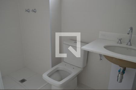 Banheiro de kitnet/studio à venda com 1 quarto, 30m² em Vila Dom Pedro I, São Paulo