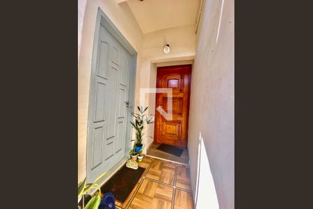 Apartamento para alugar com 65m², 2 quartos e sem vaga Apartamento para alugar com 65m², 2 quartos e sem vagaEntrada