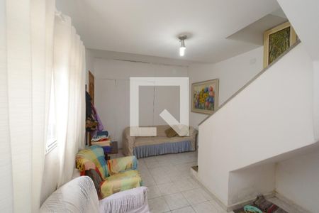 Sala de casa para alugar com 2 quartos, 130m² em Vila Gea, São Paulo