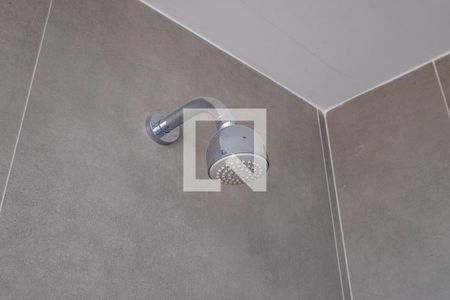 Banheiro de kitnet/studio para alugar com 1 quarto, 28m² em Cerqueira César, São Paulo