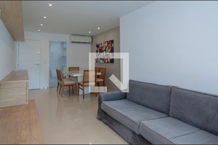 Sala de apartamento para alugar com 3 quartos, 110m² em Recreio dos Bandeirantes, Rio de Janeiro
